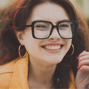 Eyeglasses 👓 black and square ✔️